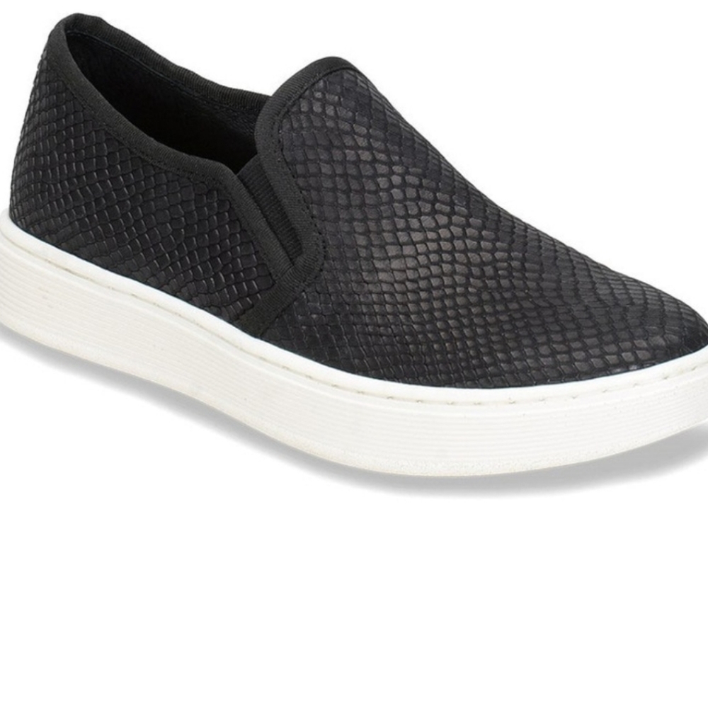 Sofft Black Textured Somer Slide Sneakers
